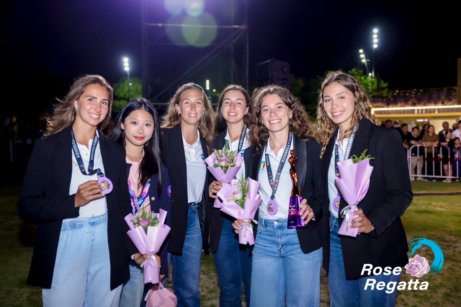 Circolo Canottieri Saturnia Zerboni alla Rose Regatta di Shanghai